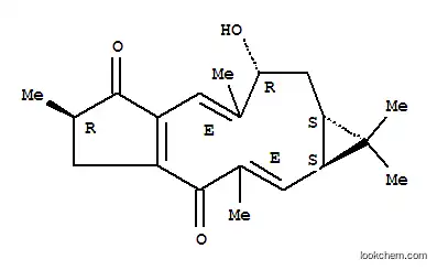 Molecular Structure of 30272-36-7 ((1aS,2E,6R,8E,10R,11aS)-1a,5,6,10,11,11a-Hexahydro-10-hydroxy-1,1,3,6,9-pentamethyl-1H-cyclopenta[a]cyclopropa[f]cycloundecene-4,7-dione)