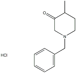 4-Methyl-1-(phenylmethyl)-3-piperidinone hydrochloride (1:1)